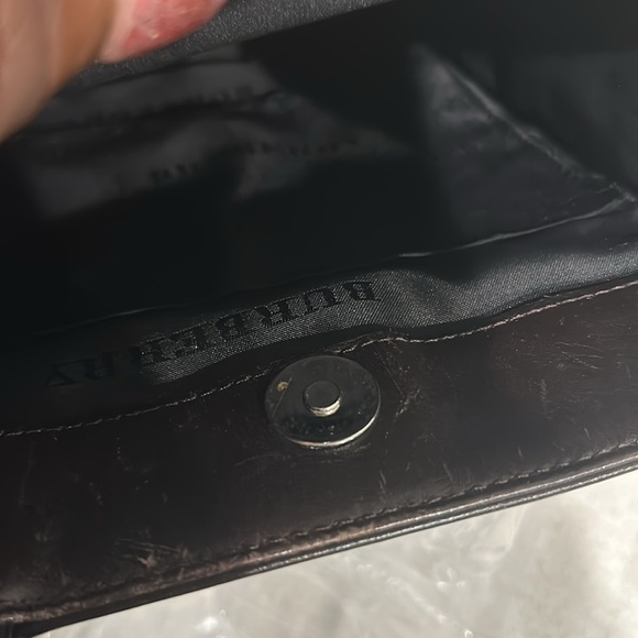Authentic BURBERRY CROSS BODY BAG - Picture 14 of 15